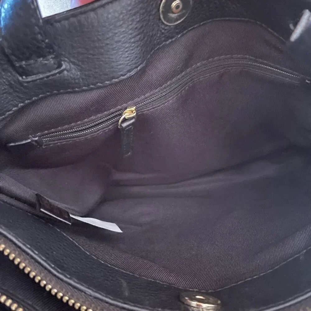 VINCE CAMUTO | LEAH black leather shoulder bag - Picture 7 of 12